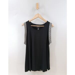 W5 Tank Top Women Small Black Chevron Embroidered Trim Sleeveless